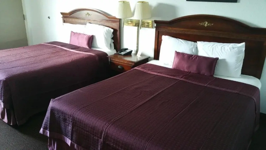 Classic Quadruple room