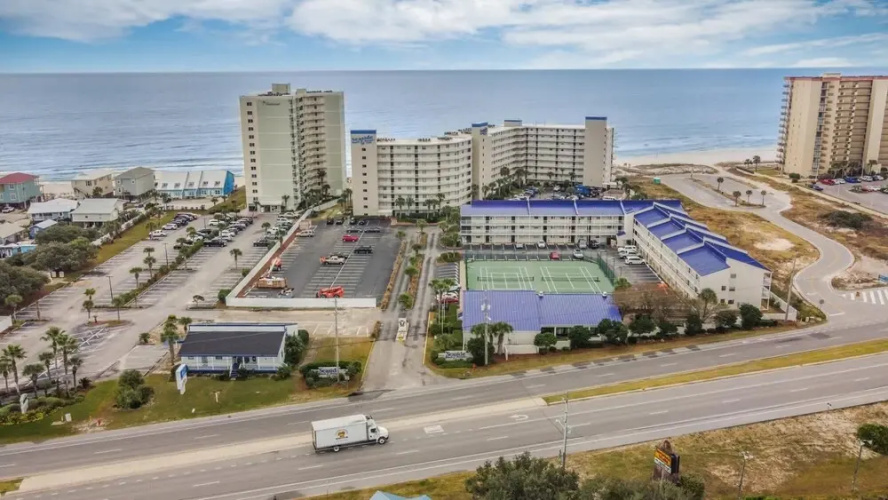 Tranquil Condo With Multiple Pools on White Sands