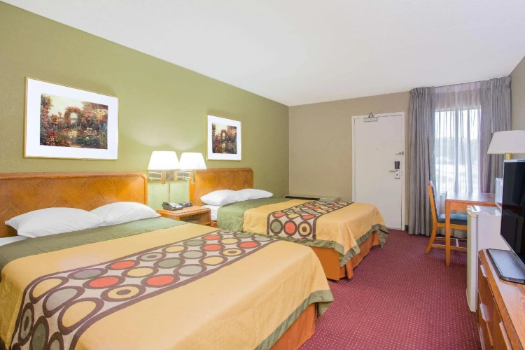 Standard Quadruple room