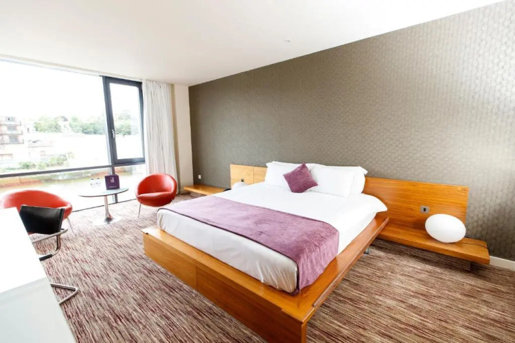 The D Hotel