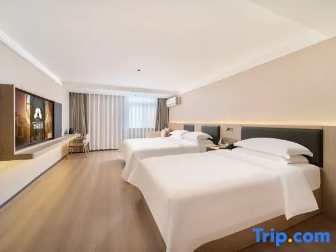 Standard Twin Family room