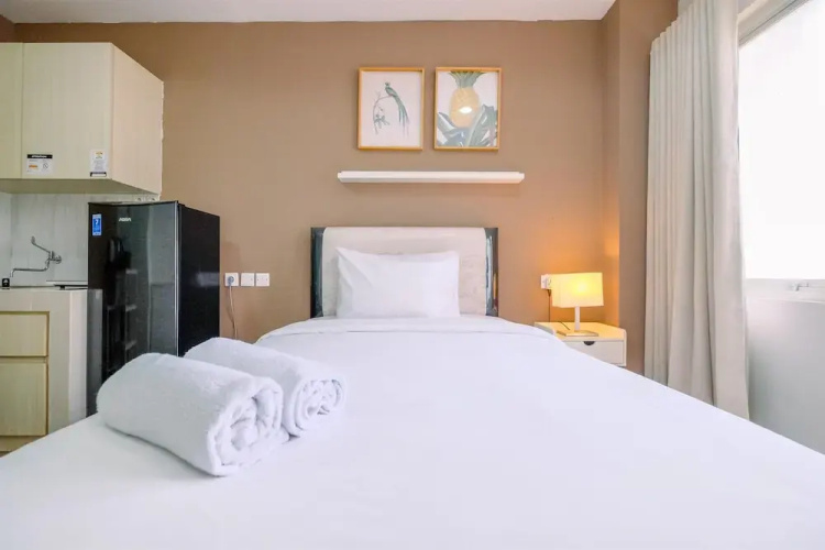 Cool and Warm Studio at Sentul Tower Apartment