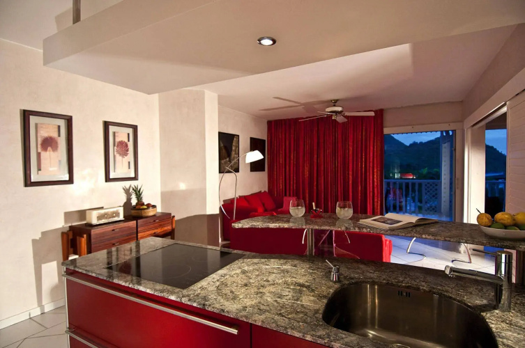 Le Domaine Anse Marcel Beach Resort