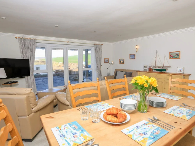 7 Thurlestone Rock