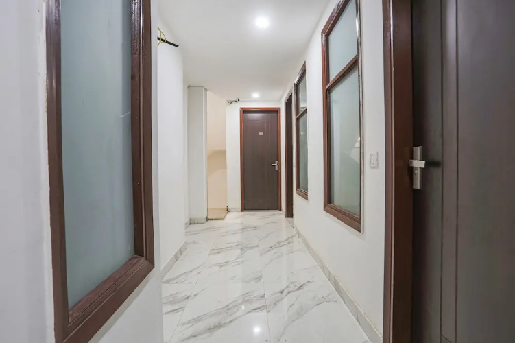 Fabhotel 24&7