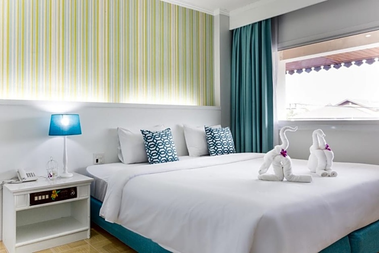 Deluxe Double room with view
