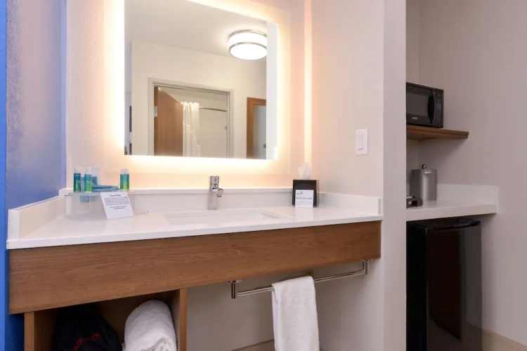 2 Bedrooms Suite