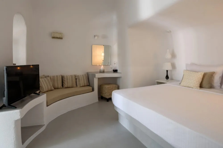 White Dream Suites