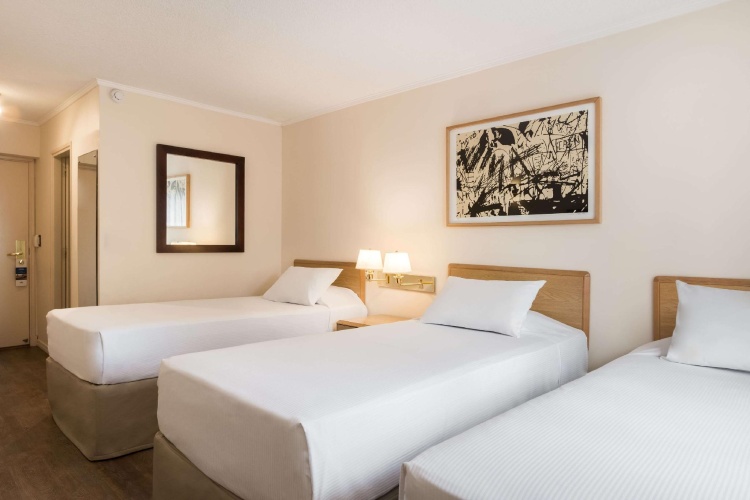 Triple room