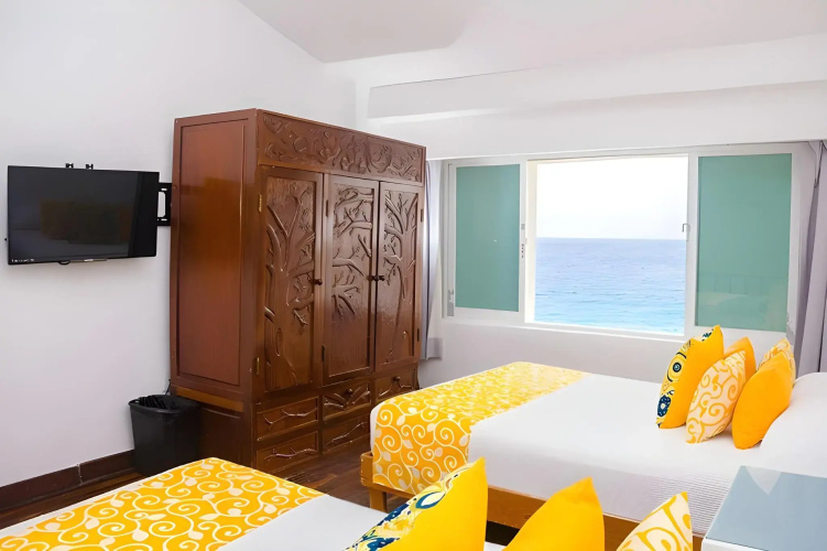 Bsea Cancun Plaza Hotel