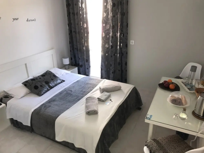 Agnoudas Guest House