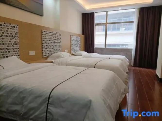 Deluxe Quadruple room