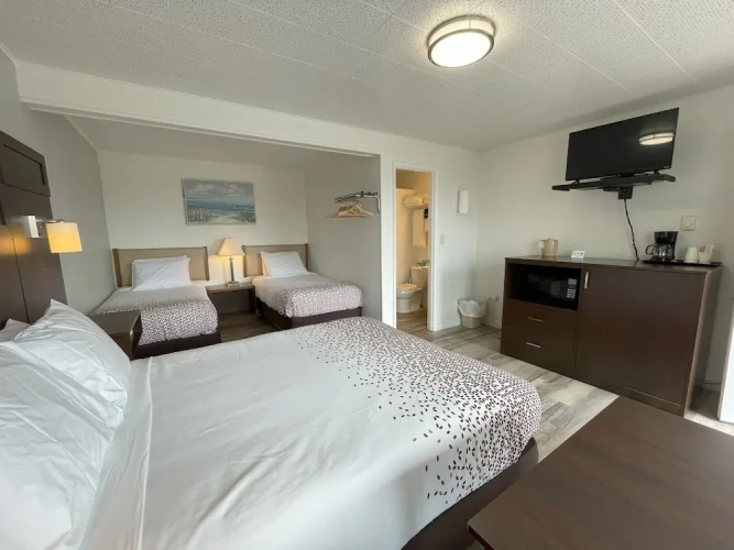 Holiday Motel