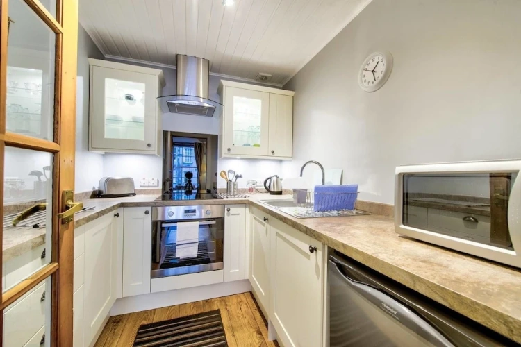 1 Bedroom Double Apartment