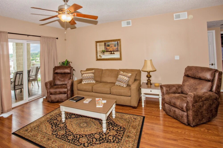 Whispering Pines 102hc
