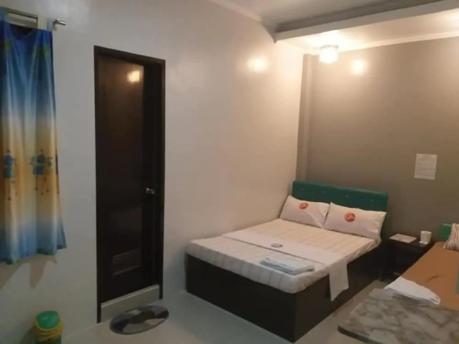 Grand Robertos Inn