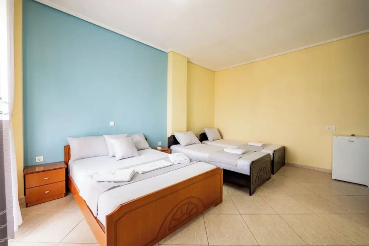 Standard Quadruple room