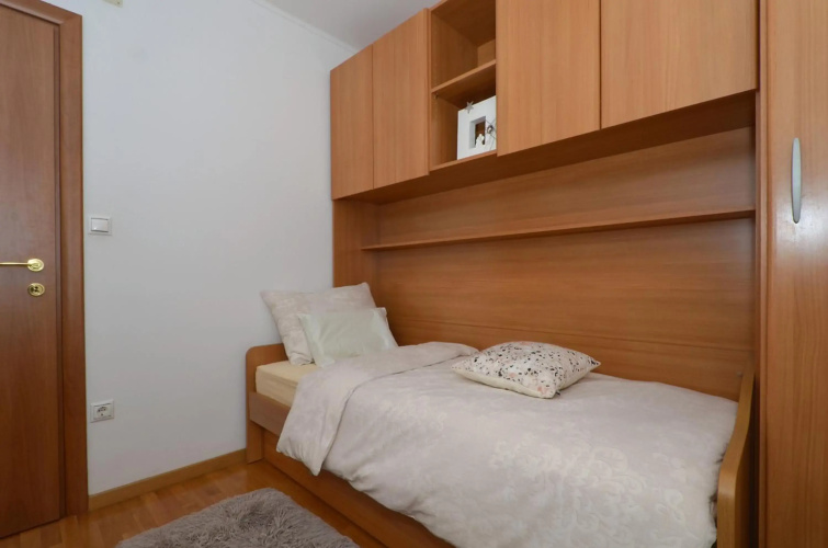 Apartmani Adela
