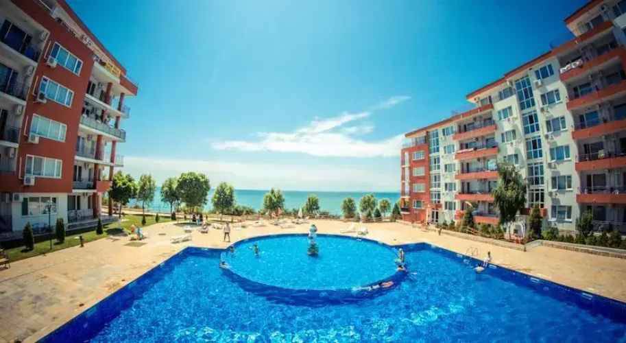 Panorama fort beach