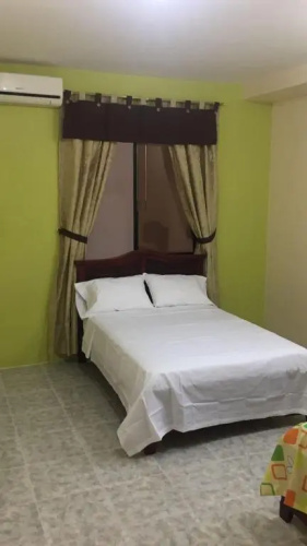 D’ Ruiz Hotel