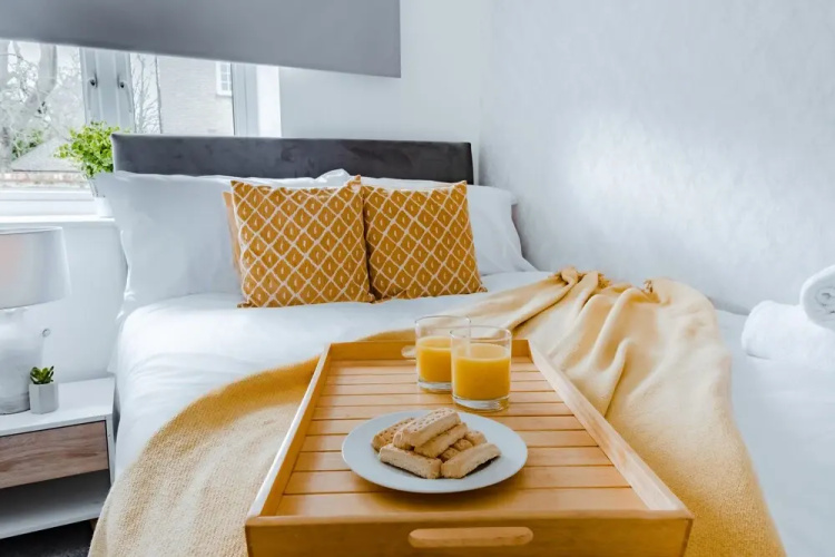 River Court Flat 1