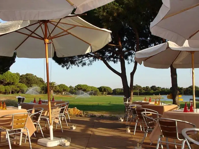 Quinta da Marinha and Villas
