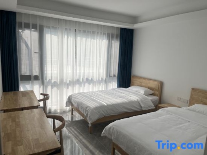 2 Bedrooms Suite