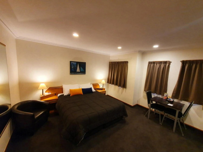 Fitzherbert Castle Motel