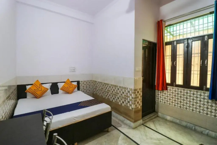 Spot On Mannat Residency
