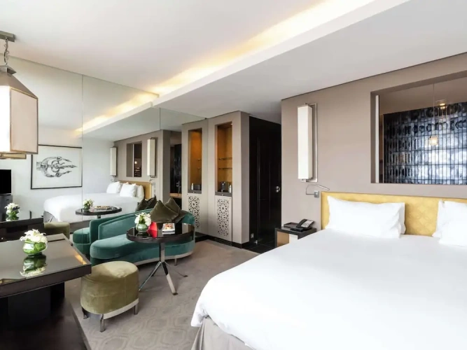 Superior Double room with city view