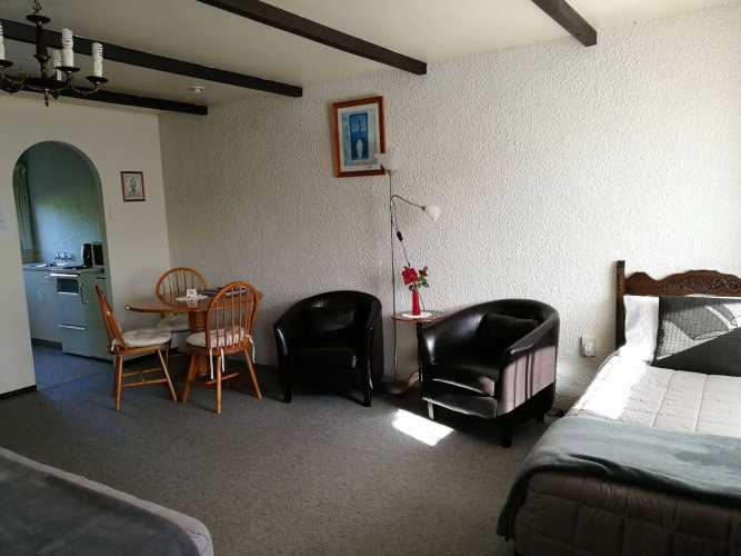 Hacienda Motel