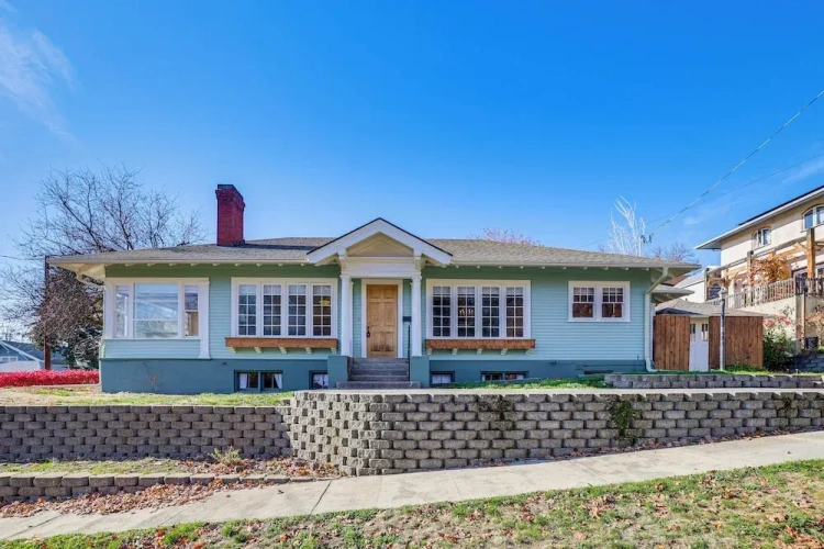 6 Bedrooms Cottage