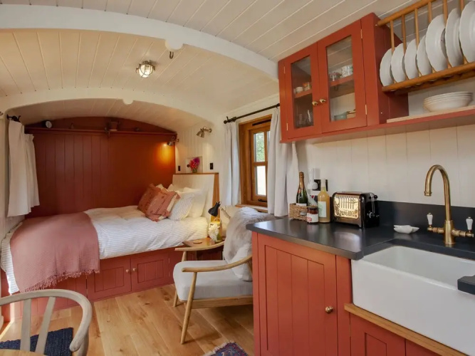 Spindleberry Hut