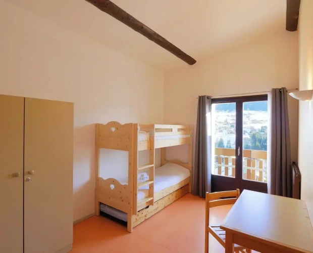 Apartment with balcony