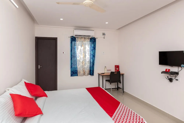 OYO Flagship 24070 Thirupathi Nagar