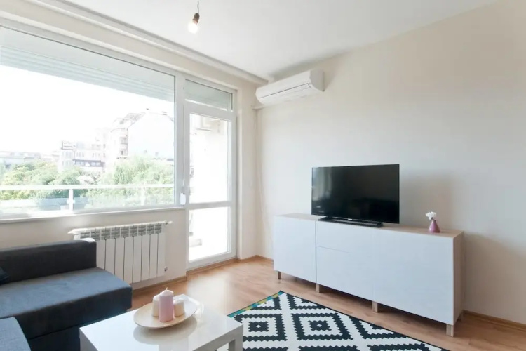 Fm Premium 1-Bdr Apartment - Banishora District