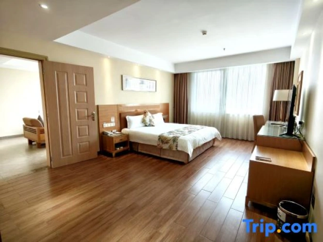 Deluxe Double Suite