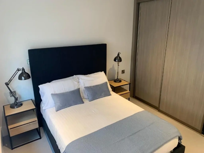 2 Bedrooms Apartment