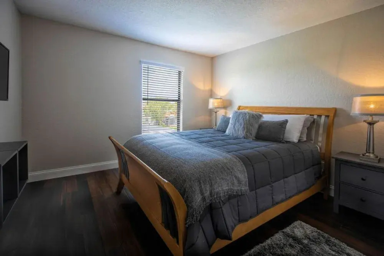 High Grove 5 Bedrooms & Private Pool