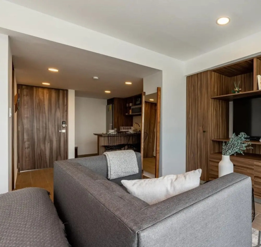 Casai Roma 1BR Chic PH