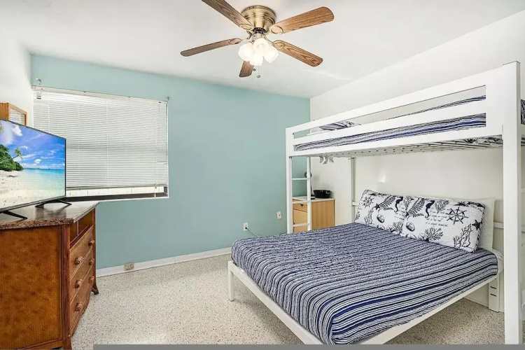 Beach House 3 bed 2 Bath in Ormond Beach FL