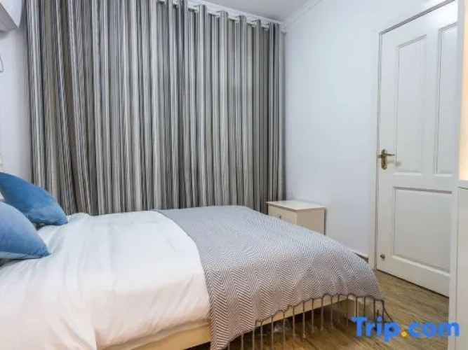 2 Bedrooms Double Suite