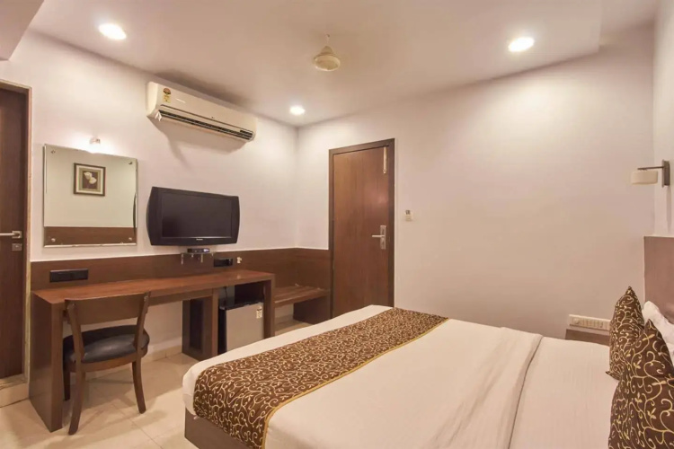 Hotel Adi Nagpur