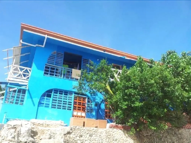 Anthonys Beach Resort