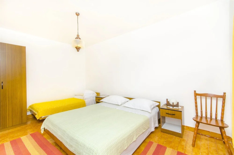 Apartment Ante
