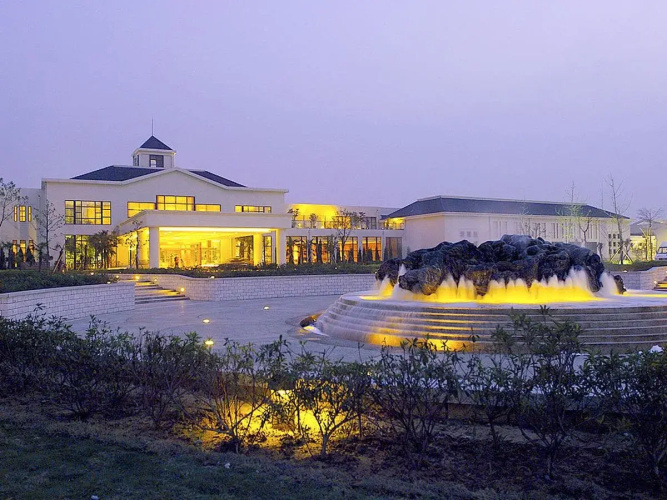 Starway Hotel