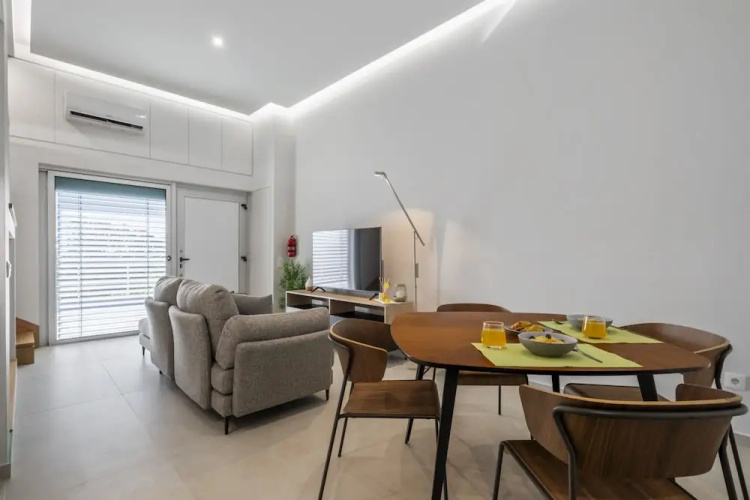 Studio Palace B by Homie