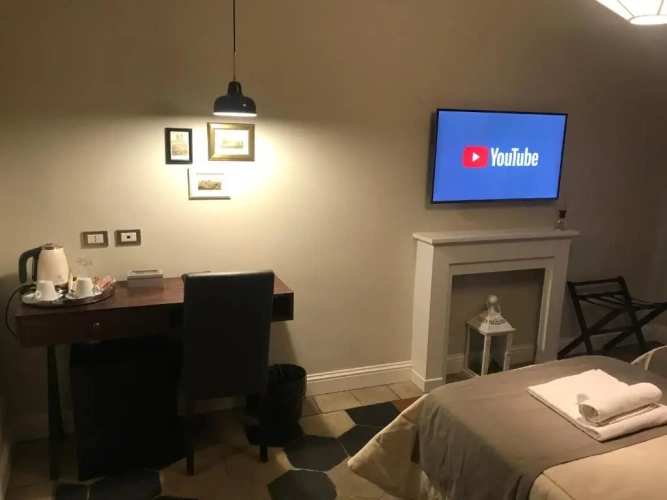 Standard Double room with city view
