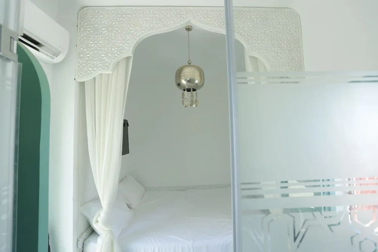 Standard Double room with city view