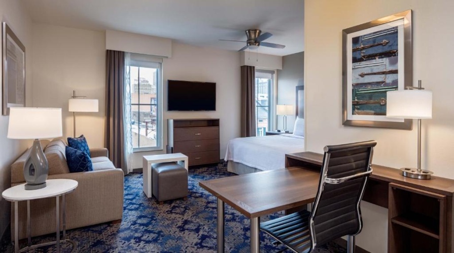 Double Accessible Suite